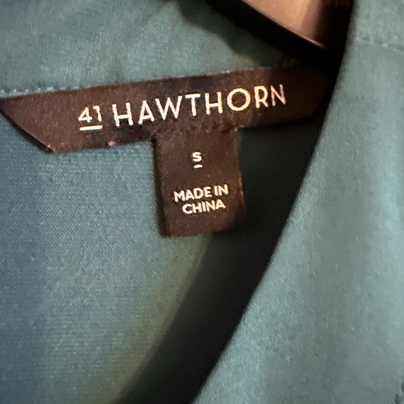 41 Hawthorn - Hunter green blouse - size small - Picture 3 of 3